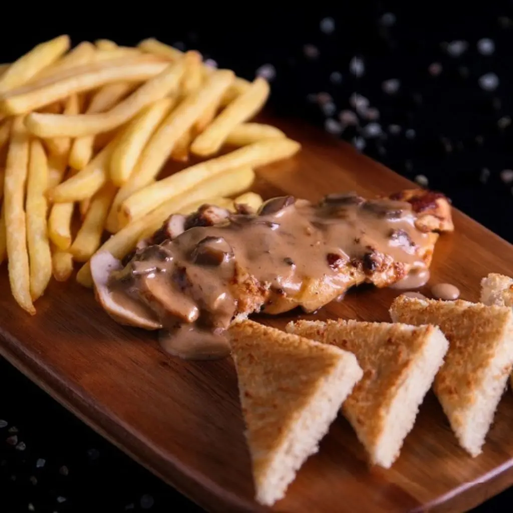 Grilled Chicken with Mushroom Sauce